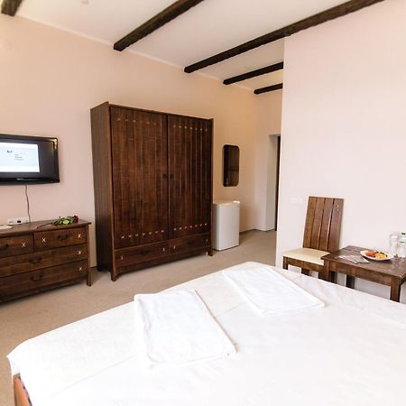 Ruta Resort Polyana Bagian luar foto