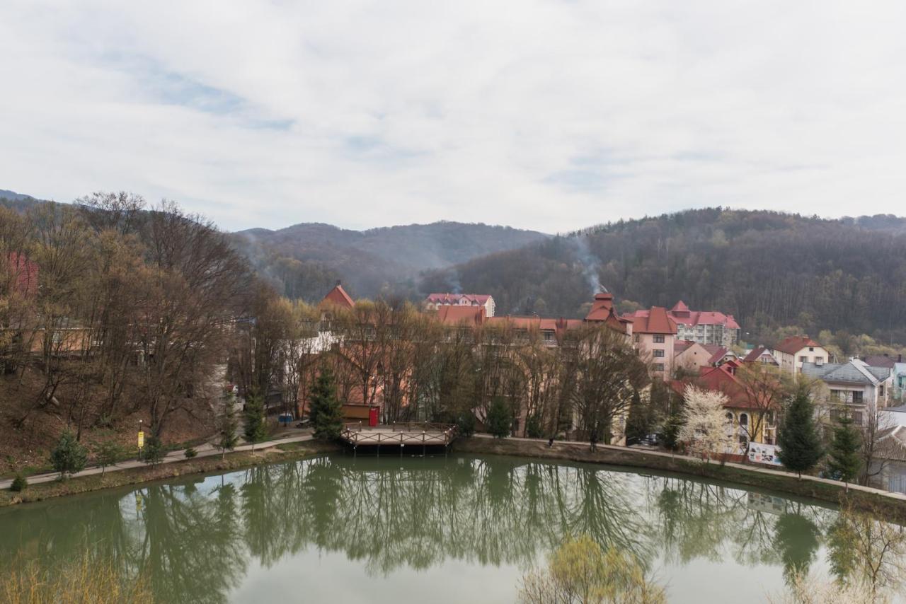 Ruta Resort Polyana Bagian luar foto