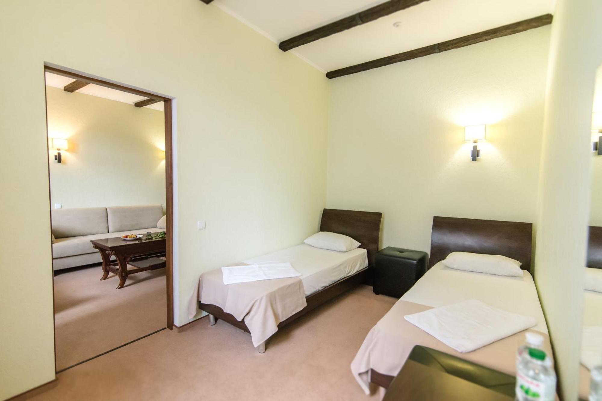 Ruta Resort Polyana Bagian luar foto