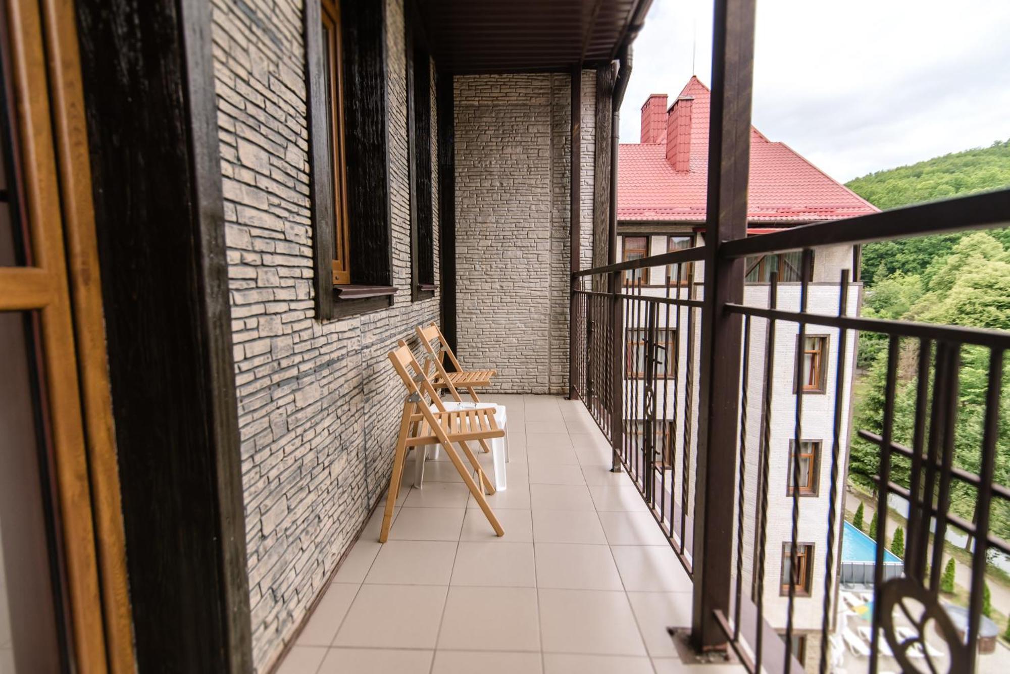 Ruta Resort Polyana Bagian luar foto